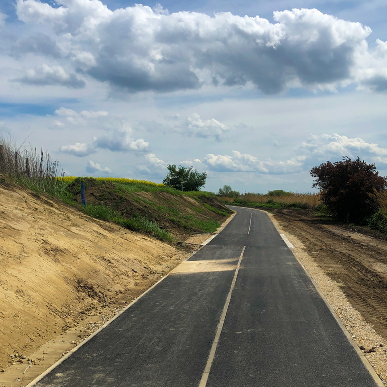 nova staza oko jezera