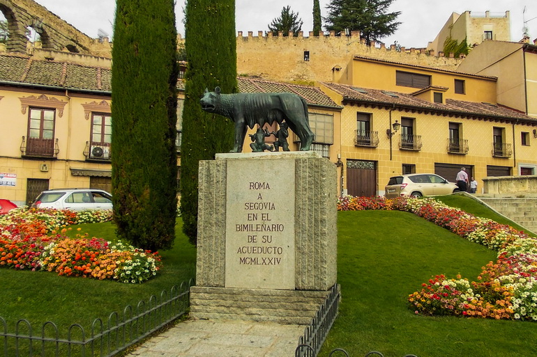 cuvena vucica