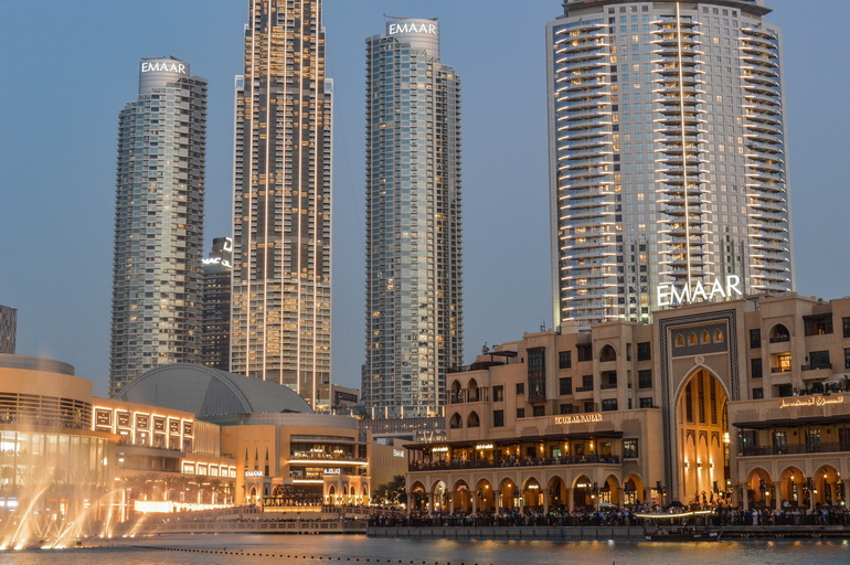 dubai-centar