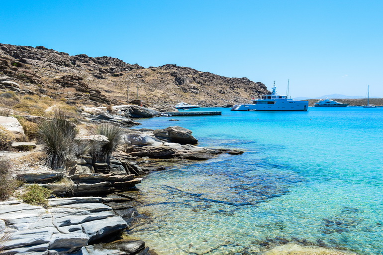 Ostrvo Paros - Monastiri beach